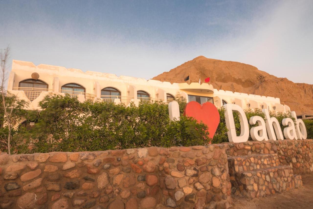 The Bedouin Moon Hotel Dahab Exterior photo
