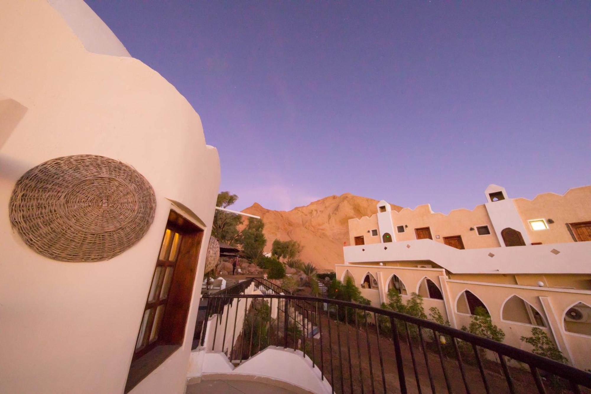The Bedouin Moon Hotel Dahab Exterior photo